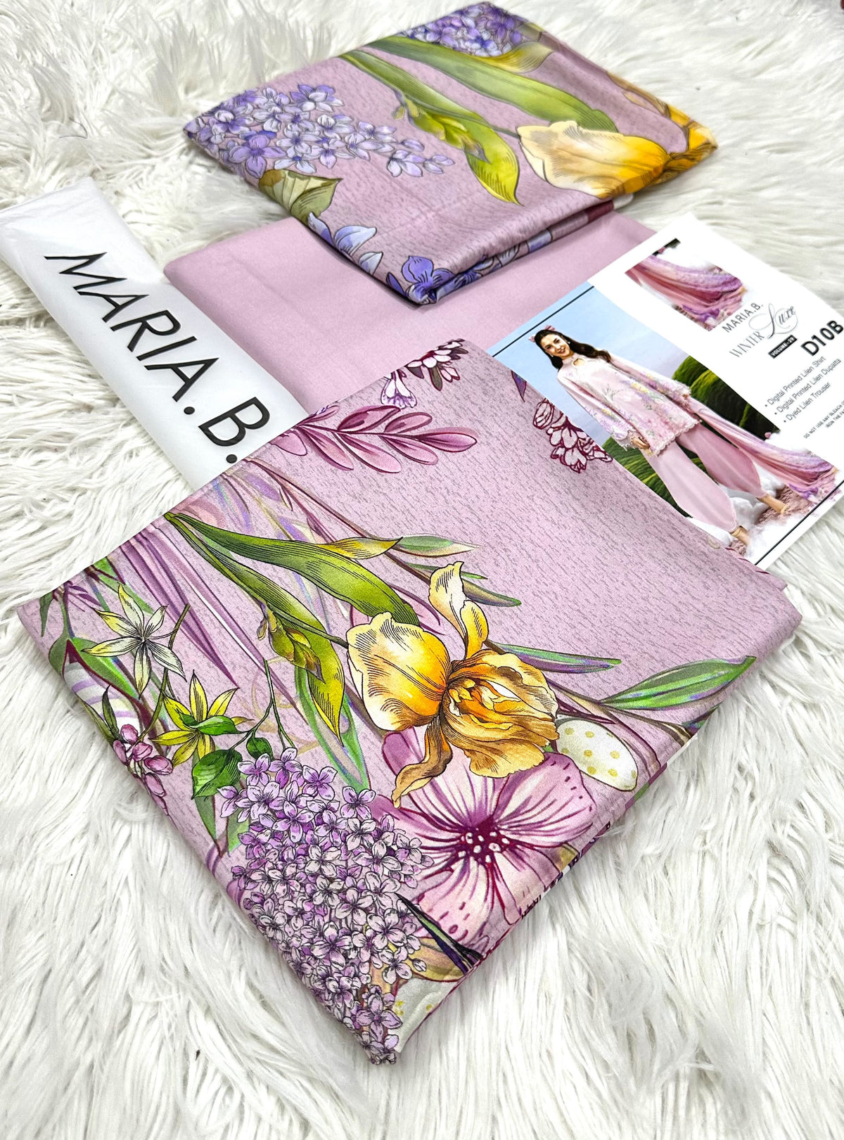 Maria.B Winter Lace D10B – Pink Digital Printed Linen 3 Piece Suit